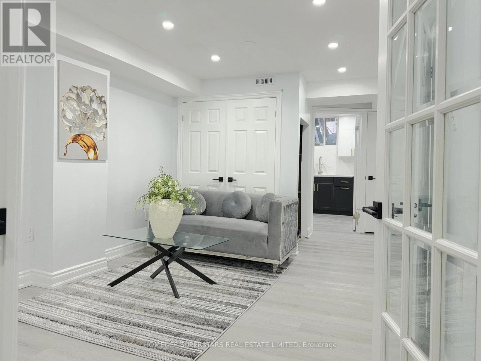 251 Queenslea Avenue, Toronto, Ontario  M9N 3X4 - Photo 26 - W13148892