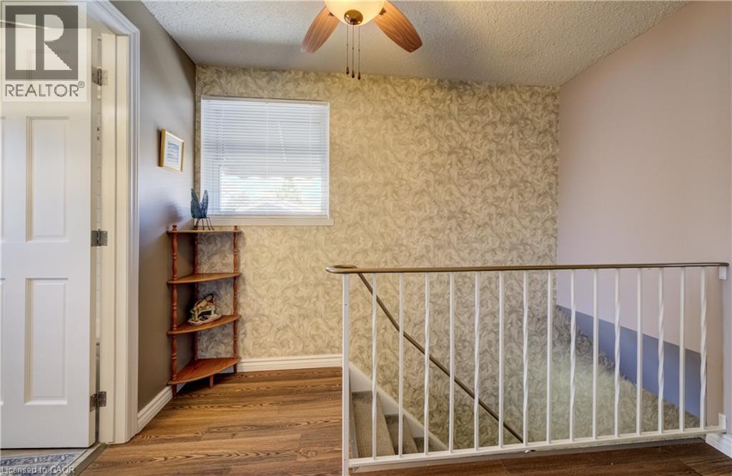 10 Meadow Woods Crescent, Kitchener, Ontario  N2N 1S5 - Photo 14 - 40832004