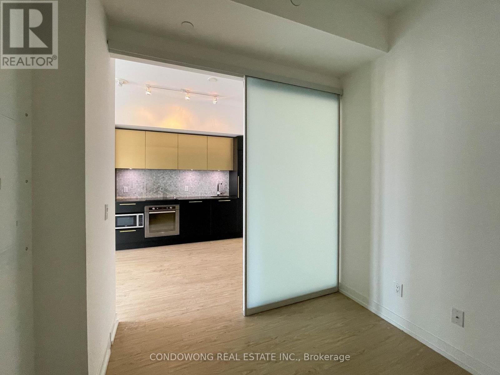 2210 - 85 Wood Street, Toronto, Ontario  M4Y 0E8 - Photo 9 - C13101760