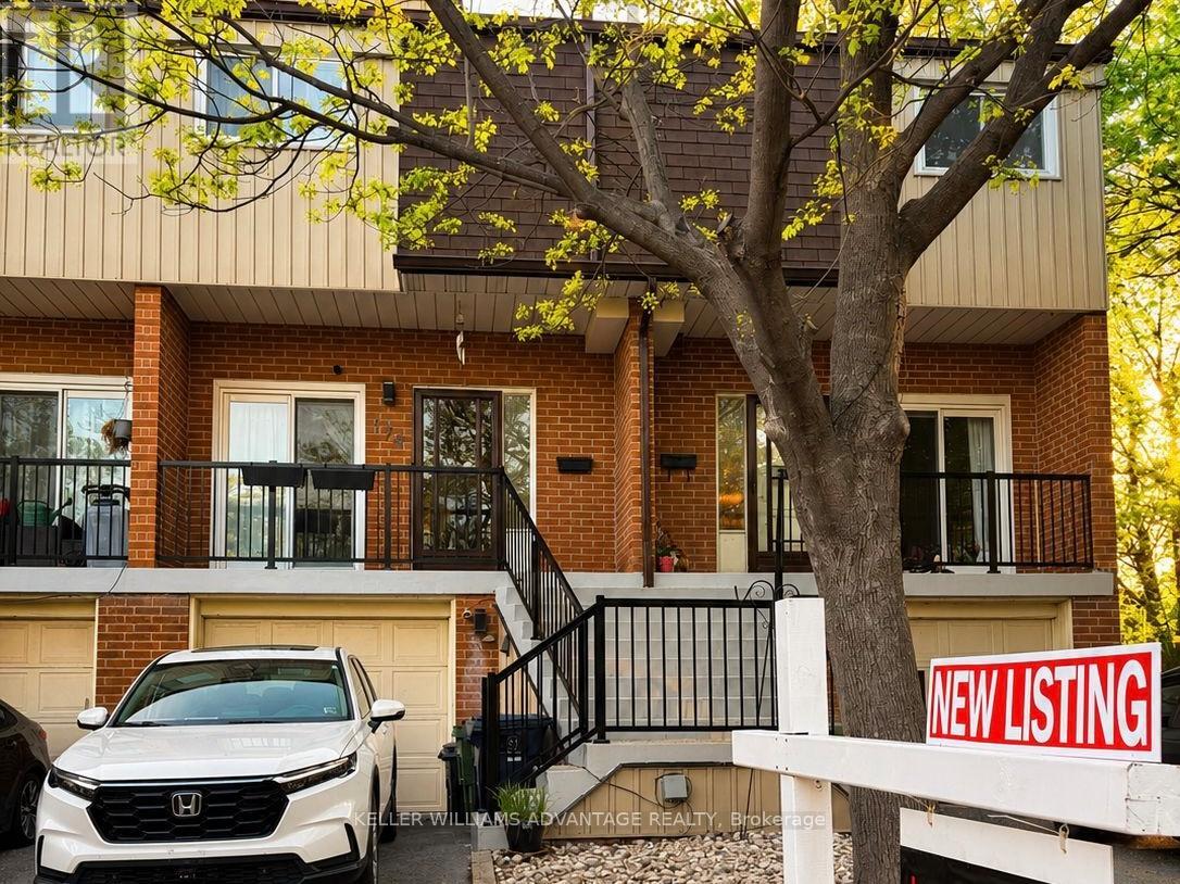 174 HOMESTEAD ROAD, Toronto, Ontario