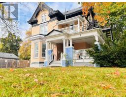 4 - 50 NELSON STREET W, Brampton, Ontario