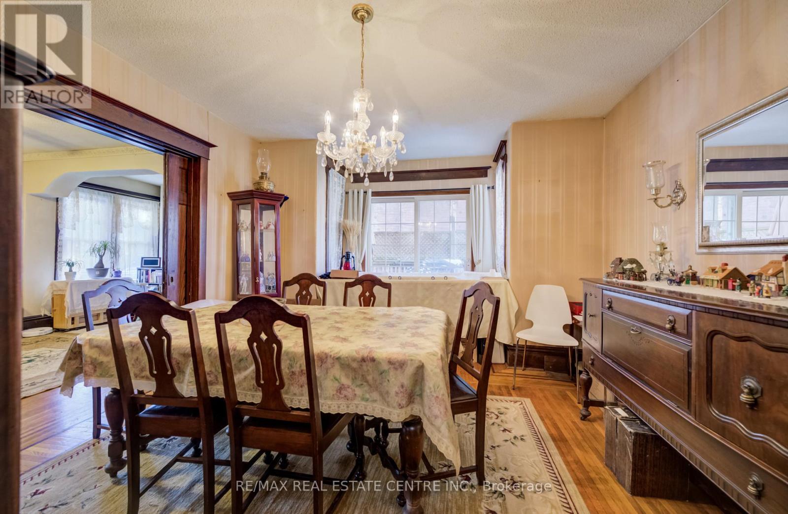 12 Leinster Avenue S, Hamilton, Ontario  L8M 3A1 - Photo 11 - X12858290