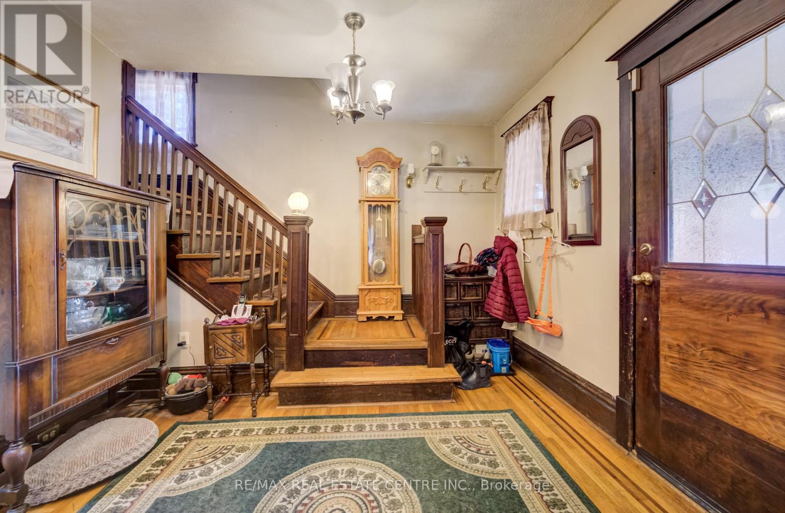 12 Leinster Avenue S, Hamilton, Ontario  L8M 3A1 - Photo 4 - X12858290