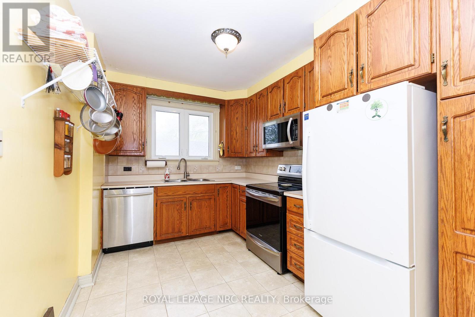 4076 Welland Street, Niagara Falls, Ontario  L2G 6J8 - Photo 10 - X13153290