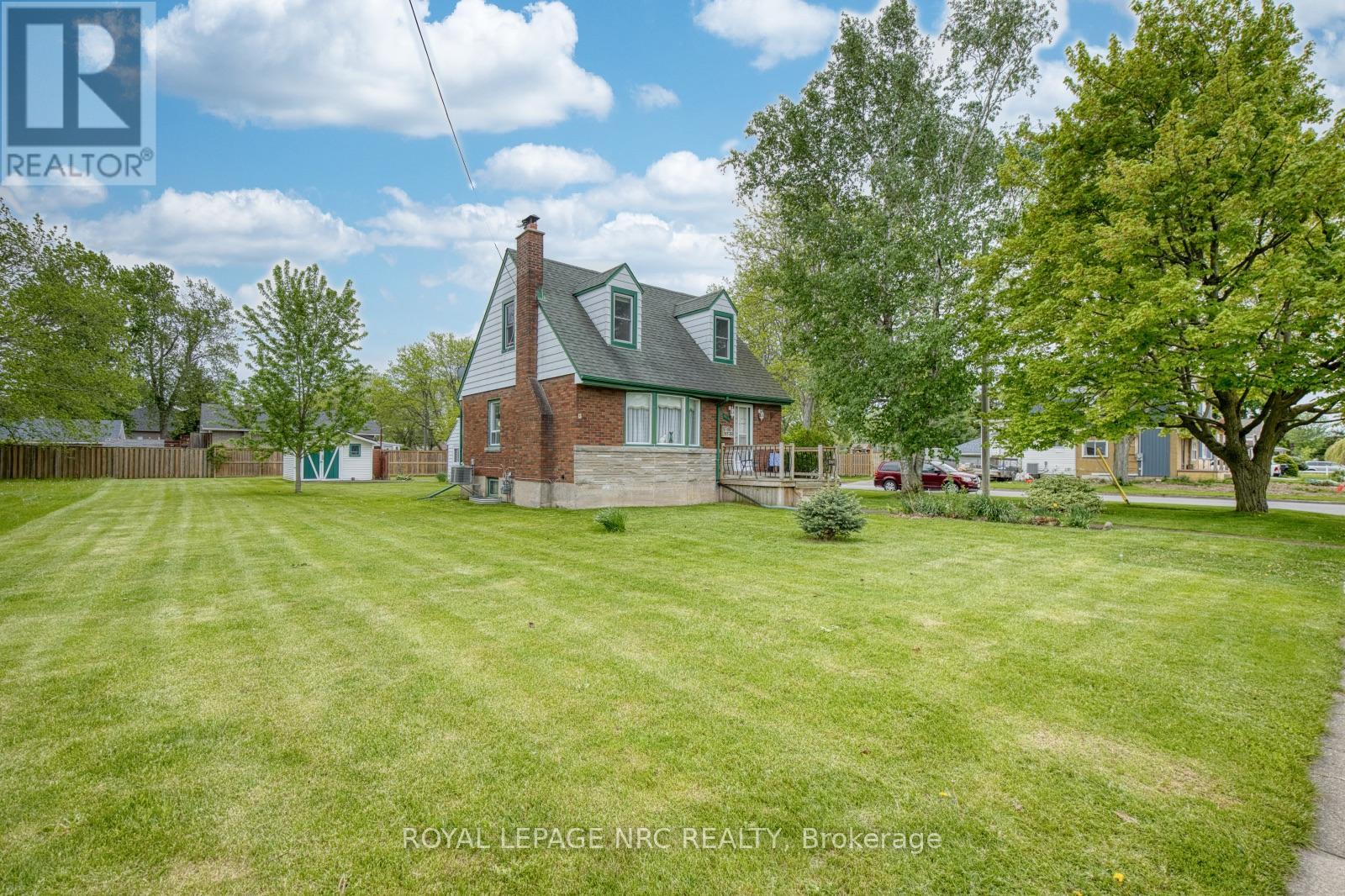 4076 Welland Street, Niagara Falls, Ontario  L2G 6J8 - Photo 3 - X13153290