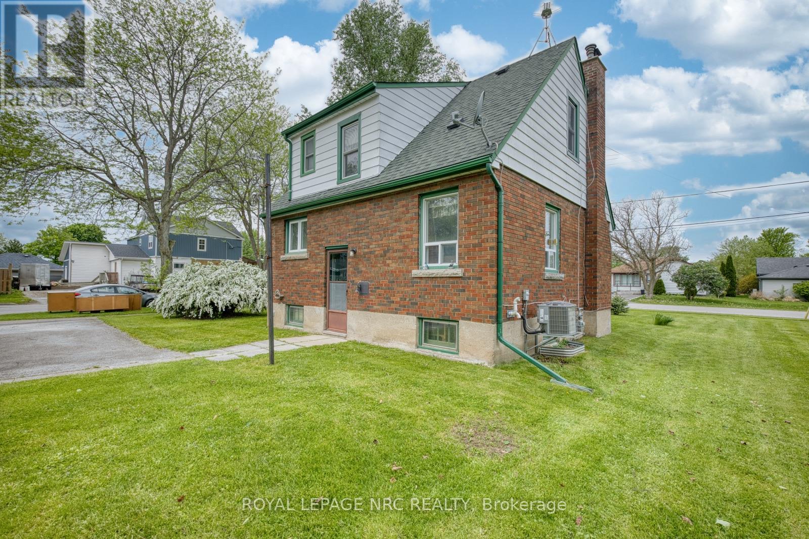 4076 Welland Street, Niagara Falls, Ontario  L2G 6J8 - Photo 7 - X13153290