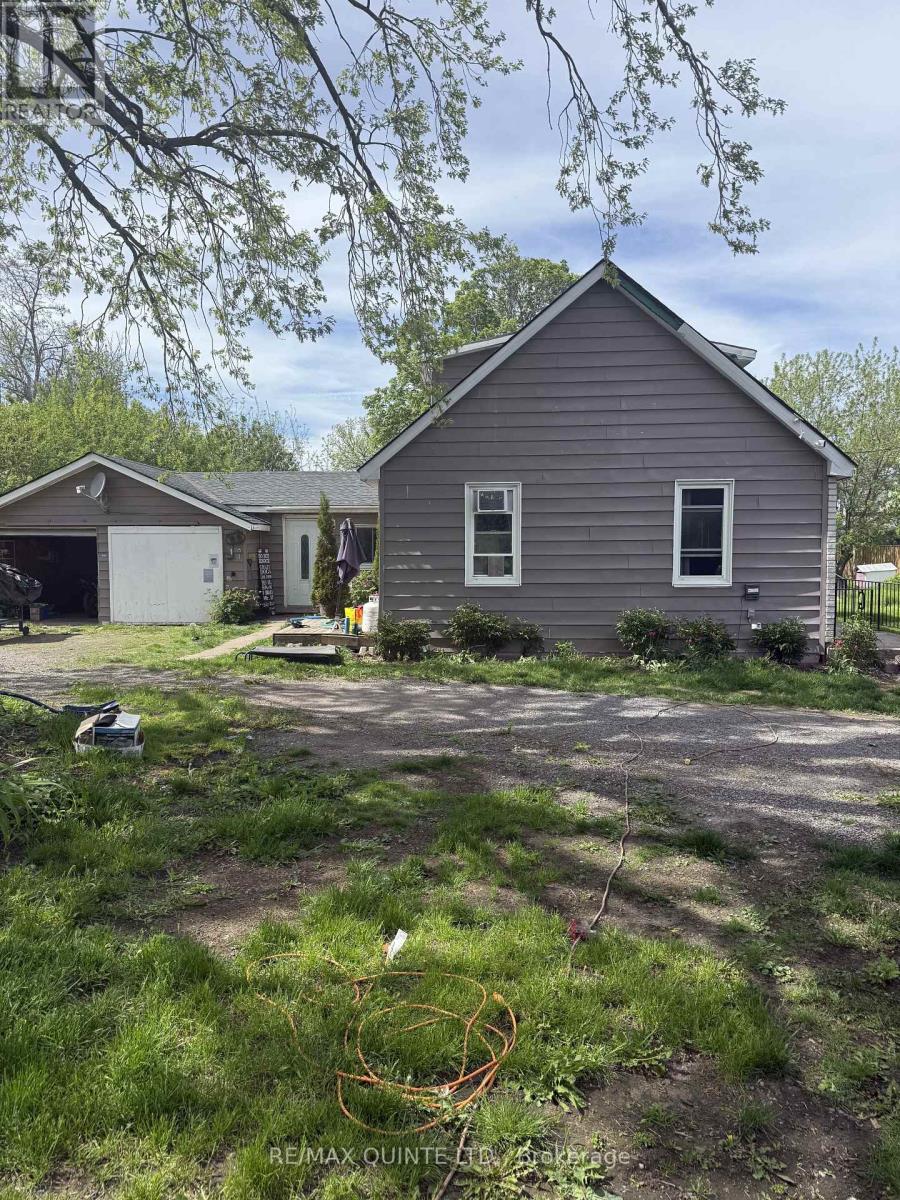 41 Lane Crescent, Belleville, Ontario  K8N 4Z4 - Photo 1 - X13078152