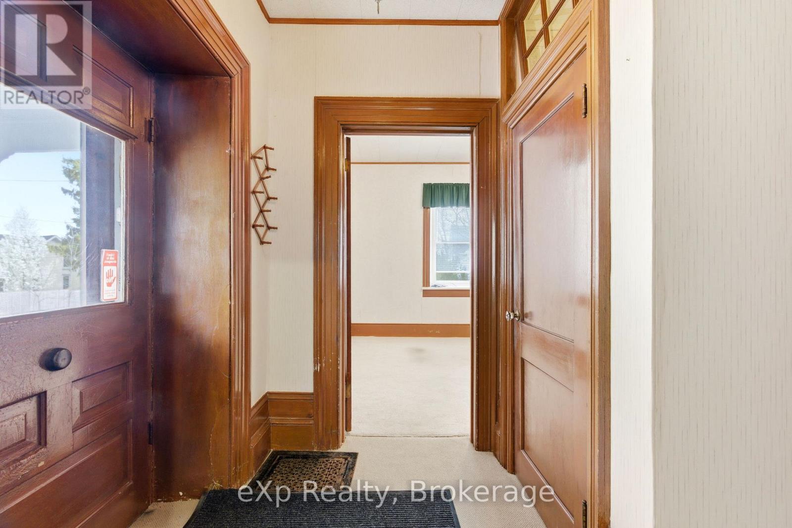 208 Mary Street, Brockton, Ontario  N0G 2V0 - Photo 10 - X13153348