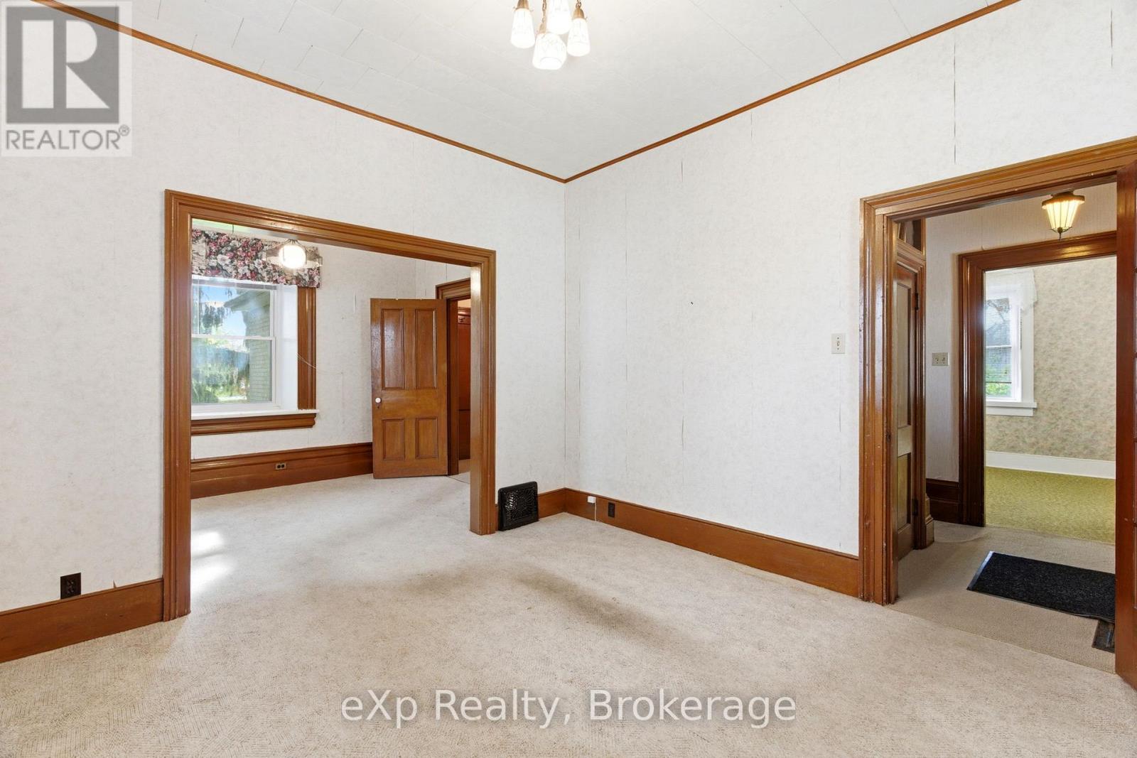 208 Mary Street, Brockton, Ontario  N0G 2V0 - Photo 14 - X13153348