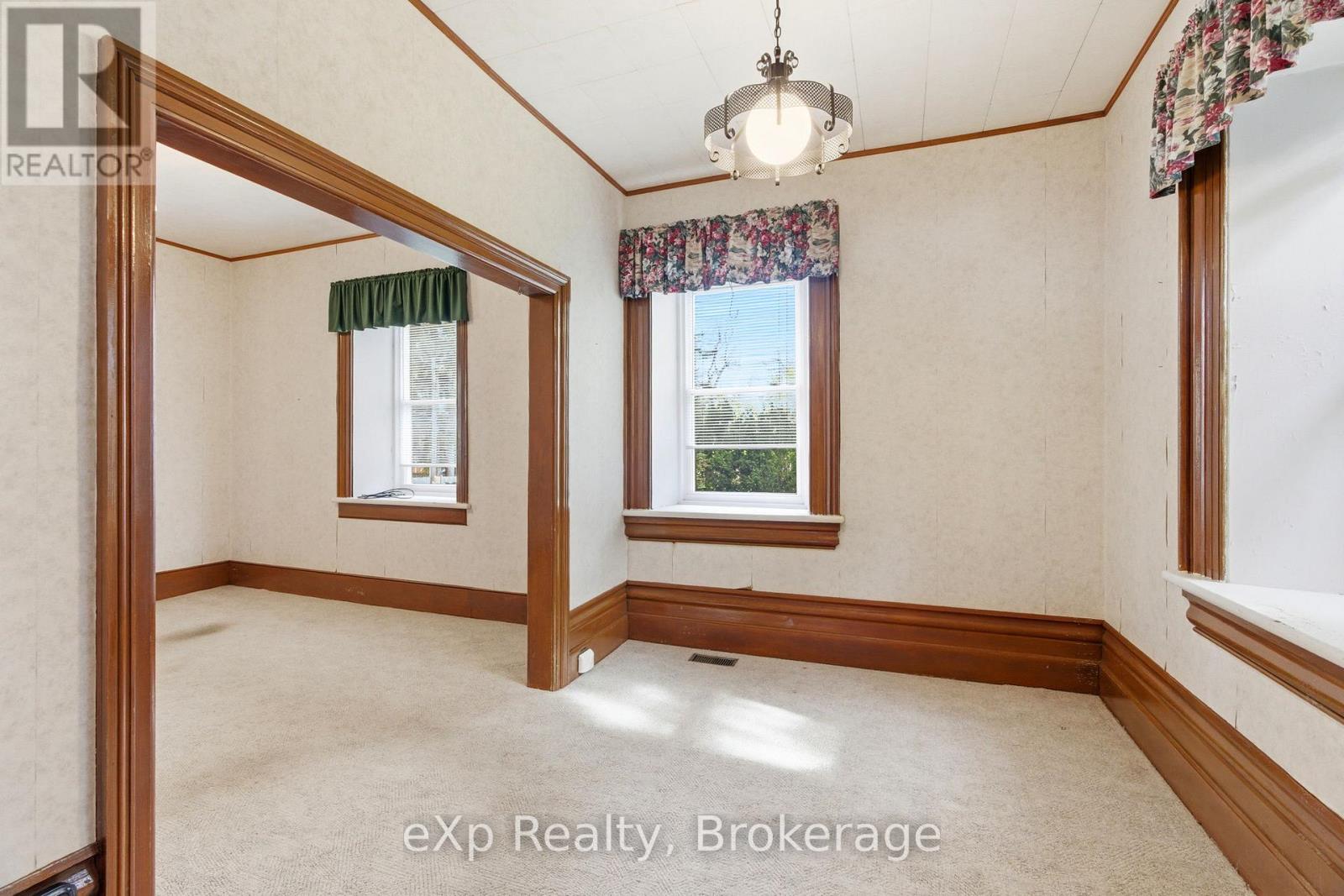 208 Mary Street, Brockton, Ontario  N0G 2V0 - Photo 17 - X13153348
