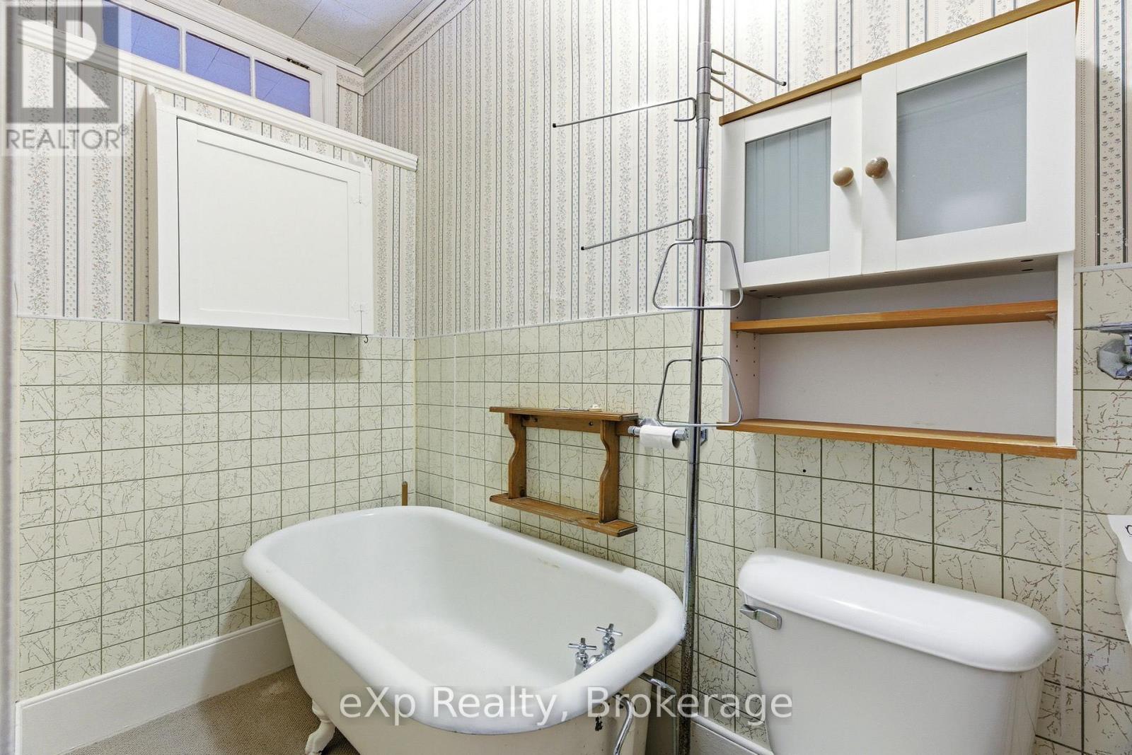 208 Mary Street, Brockton, Ontario  N0G 2V0 - Photo 25 - X13153348