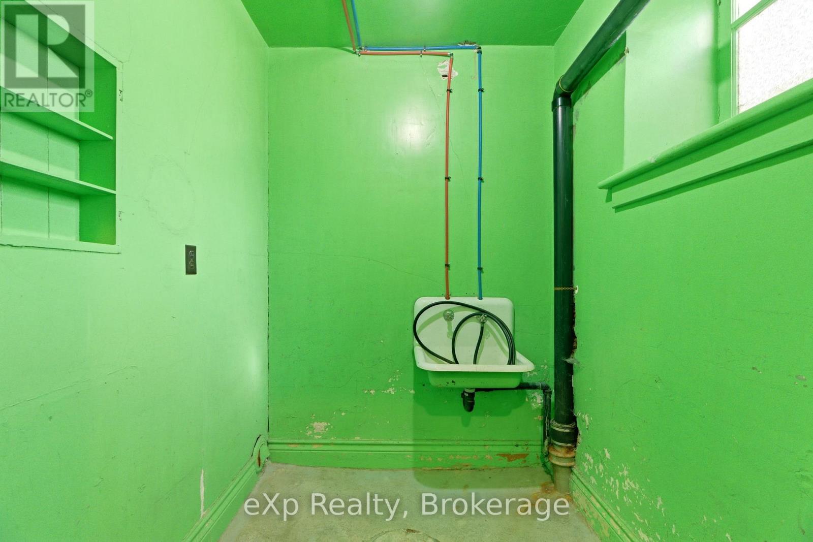 208 Mary Street, Brockton, Ontario  N0G 2V0 - Photo 35 - X13153348