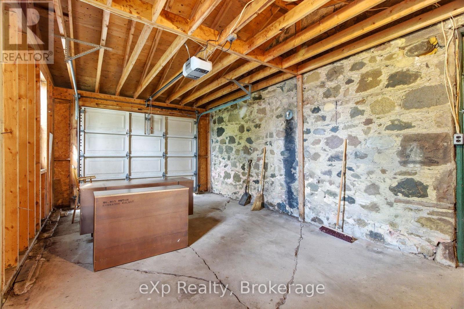 208 Mary Street, Brockton, Ontario  N0G 2V0 - Photo 39 - X13153348