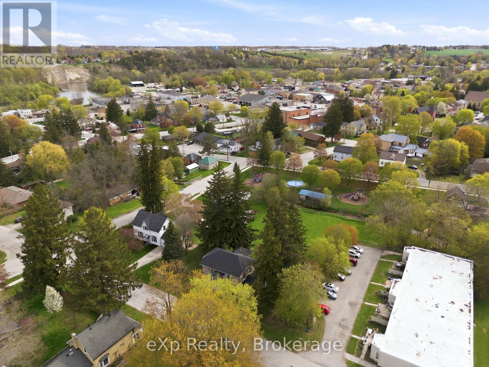 208 Mary Street, Brockton, Ontario  N0G 2V0 - Photo 43 - X13153348