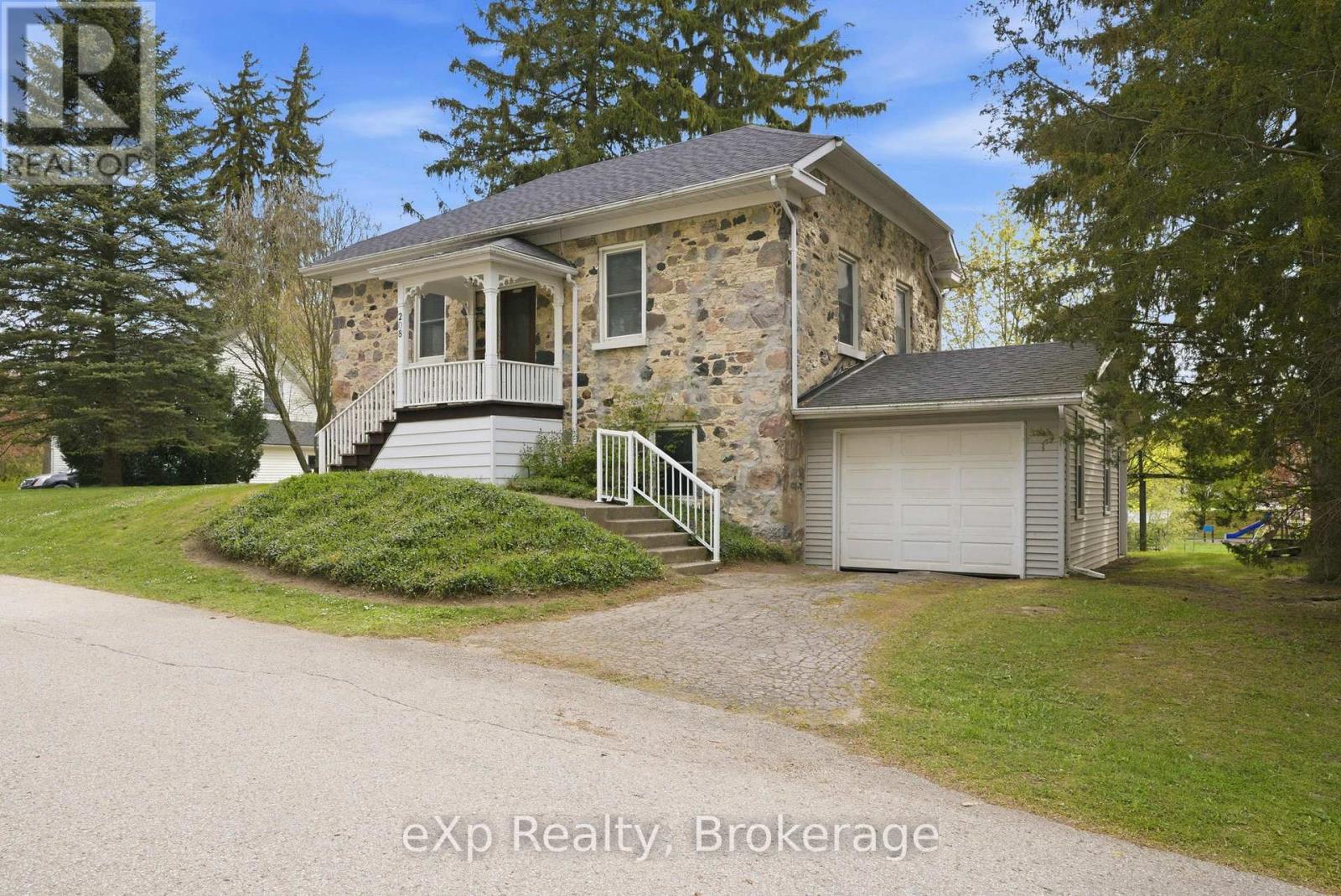 208 Mary Street, Brockton, Ontario  N0G 2V0 - Photo 7 - X13153348