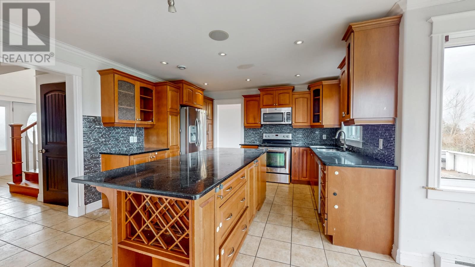 10 Shelburne Street, Paradise, Newfoundland & Labrador  A1L 0N6 - Photo 2 - 1297690