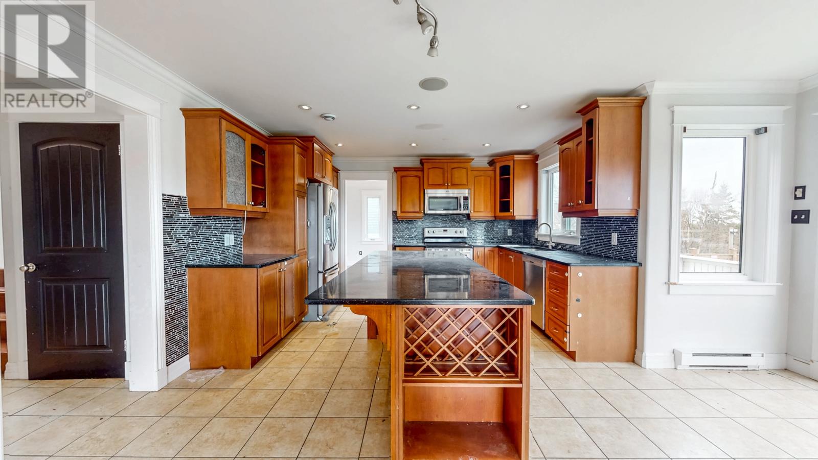 10 Shelburne Street, Paradise, Newfoundland & Labrador  A1L 0N6 - Photo 3 - 1297690