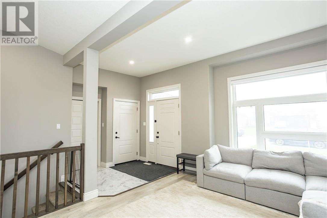 54 Meadowgreen Drive, Garson, Ontario  P3L 0B1 - Photo 5 - 2127874