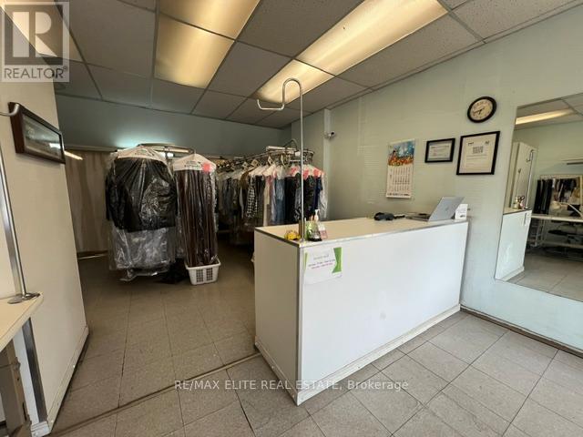 526 Eglinton Avenue W, Toronto, Ontario  M5N 1B4 - Photo 2 - C13153246