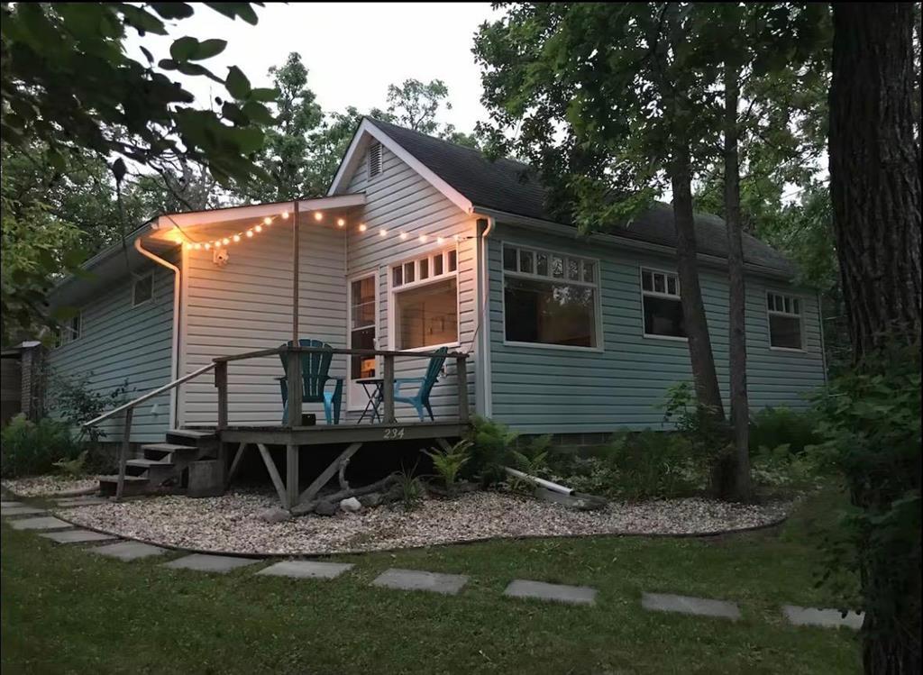 234 Laurel Avenue, Winnipeg Beach, Manitoba R0G 3G0 - Photo 0 - 202611161