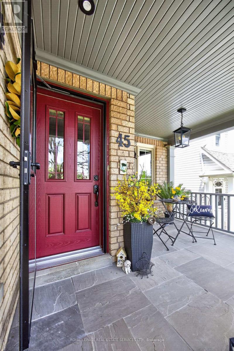45 Rosemarie Crescent, Whitby, Ontario L1M 1G6 - Photo 6 - E13153252