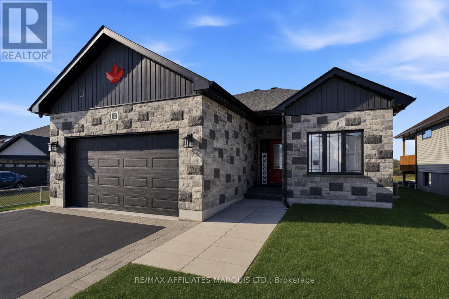 109 BELLWOOD DRIVE, Cornwall, Ontario
