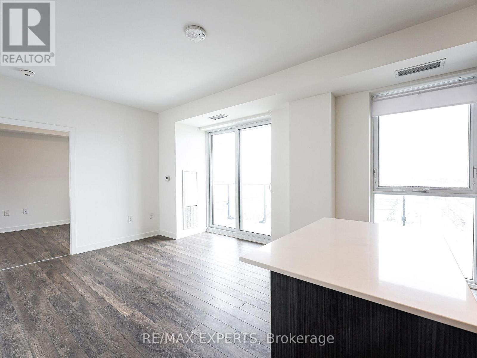 929 - 100 Eagle Rock Way, Vaughan, Ontario  L6A 5B9 - Photo 13 - N13153318