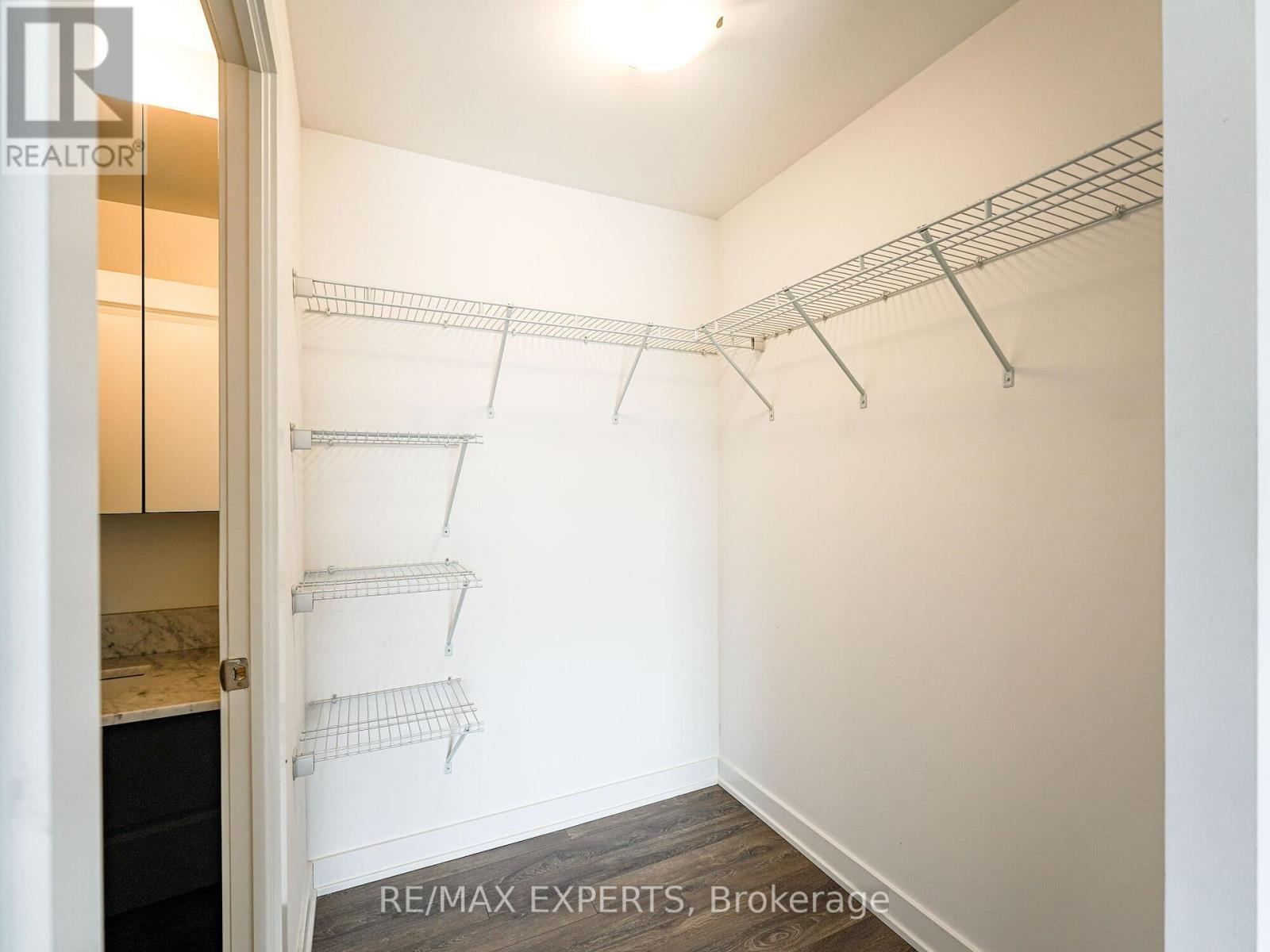 929 - 100 Eagle Rock Way, Vaughan, Ontario  L6A 5B9 - Photo 16 - N13153318