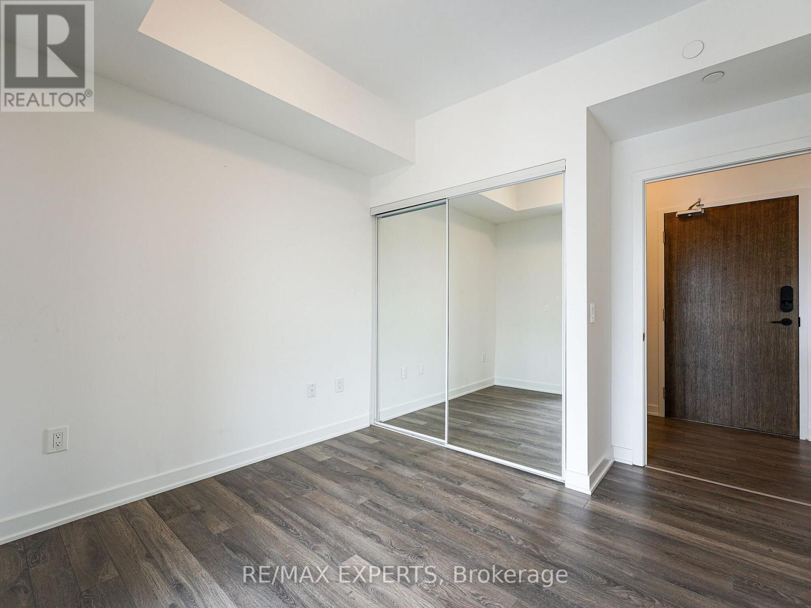 929 - 100 Eagle Rock Way, Vaughan, Ontario  L6A 5B9 - Photo 7 - N13153318