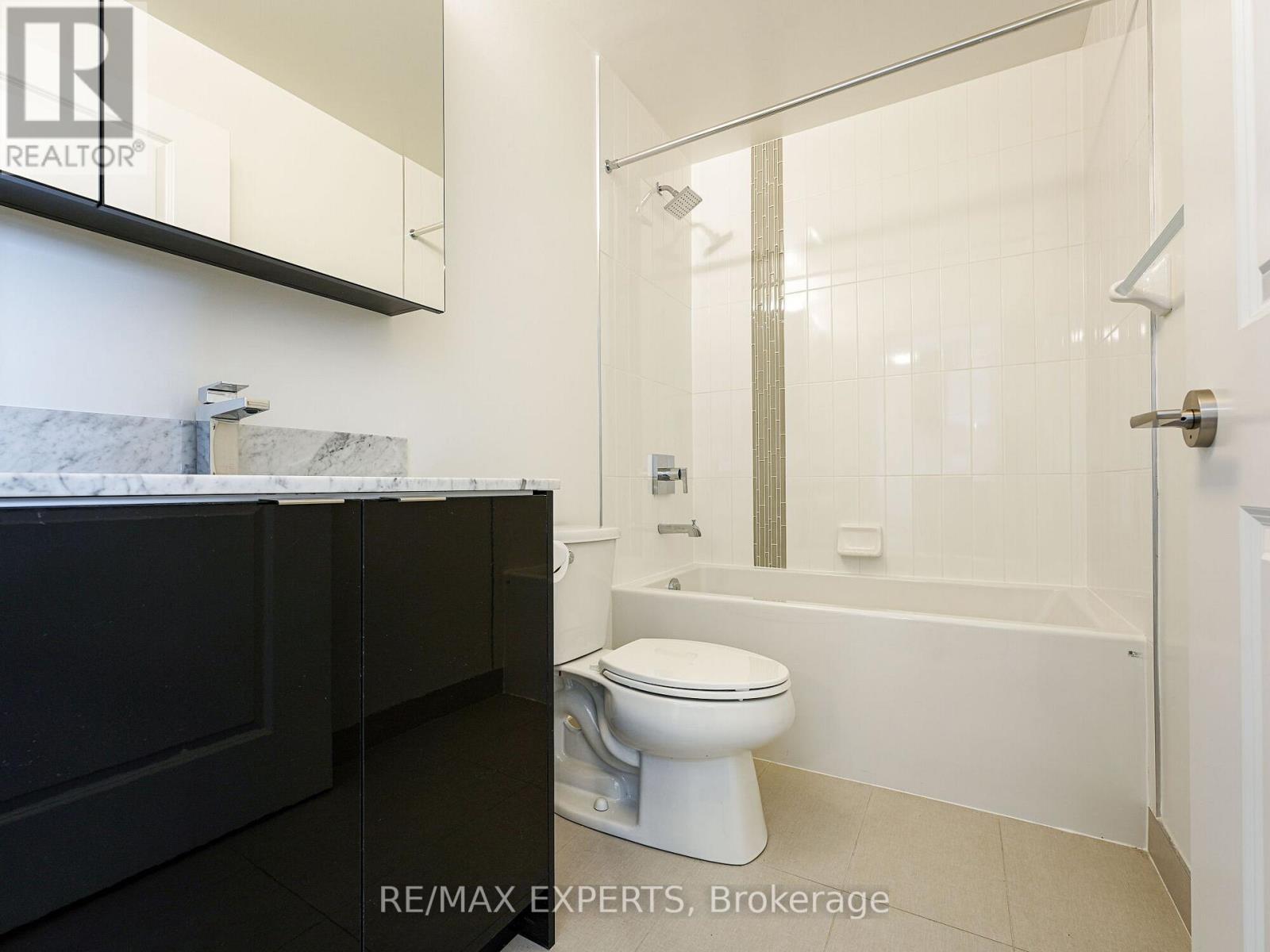 929 - 100 Eagle Rock Way, Vaughan, Ontario  L6A 5B9 - Photo 9 - N13153318