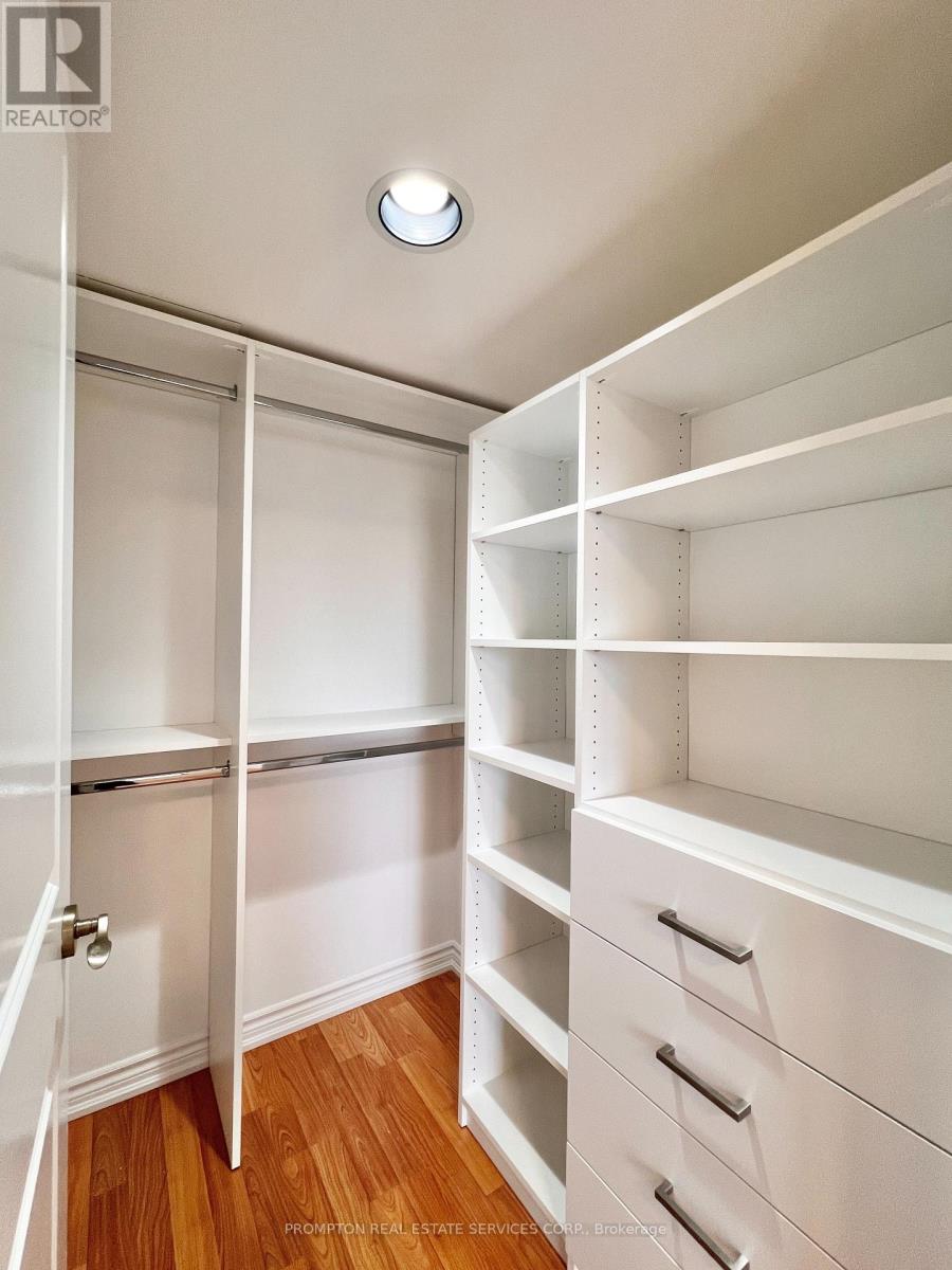 1205 - 18 Harding Boulevard, Richmond Hill, Ontario  L4C 0T3 - Photo 14 - N13153336