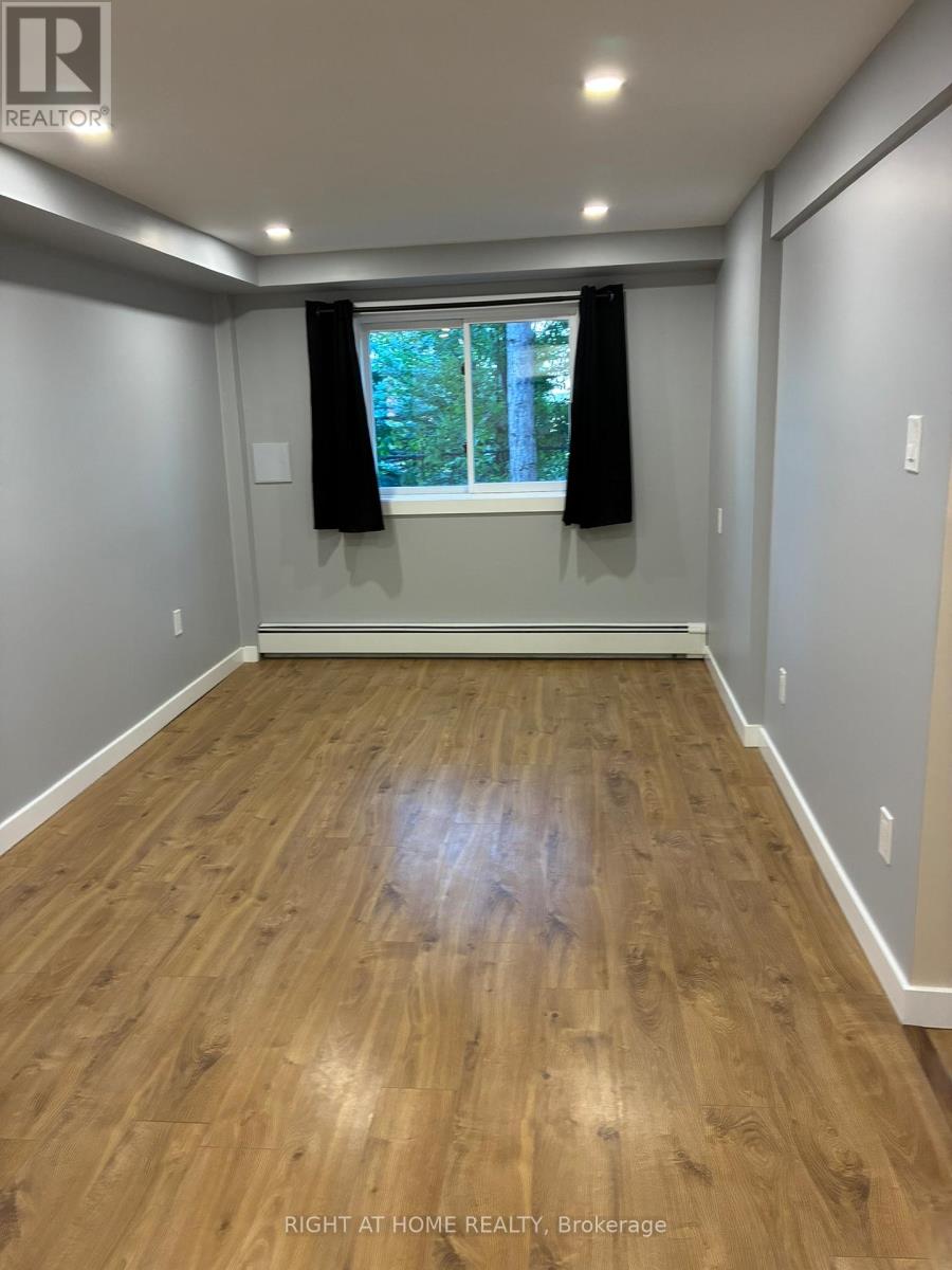 Unit 2 - 9 Quail Crescent, Barrie, Ontario  L4N 6X1 - Photo 10 - S13153272