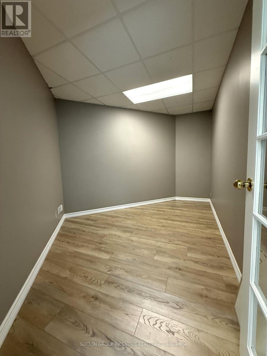 11 - 47 Harley Court, Barrie, Ontario  L4N 8V4 - Photo 7 - S13153280