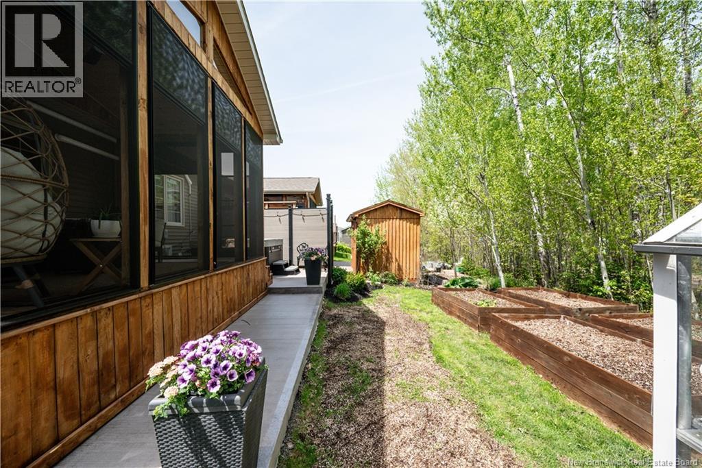 192 Erinvale, Moncton, New Brunswick  E1A 9S2 - Photo 39 - NB139853