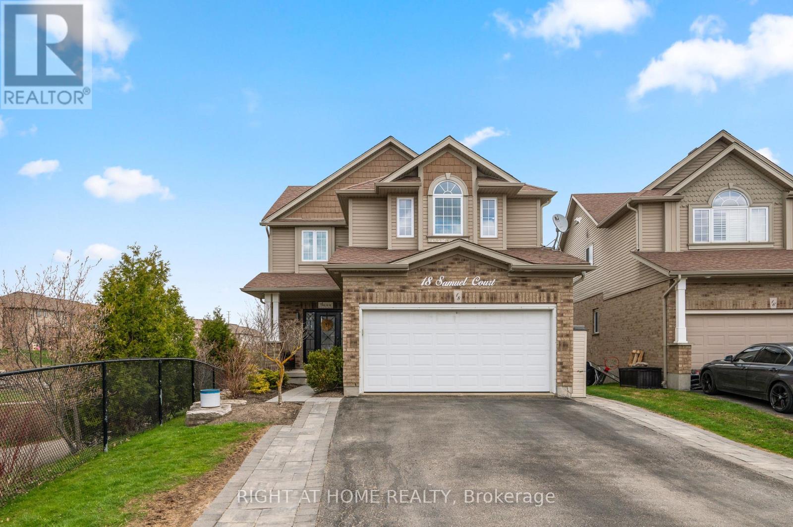 18 Samuel Court, Orangeville, Ontario  L9W 0B8 - Photo 2 - W13153266