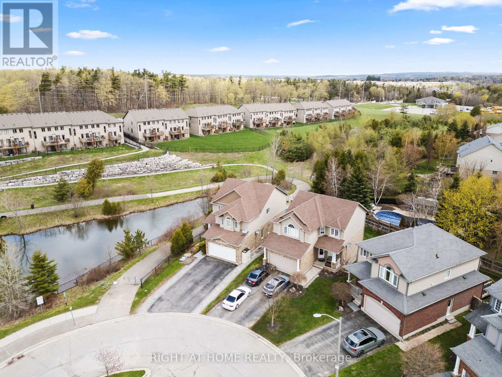 18 Samuel Court, Orangeville, Ontario  L9W 0B8 - Photo 3 - W13153266