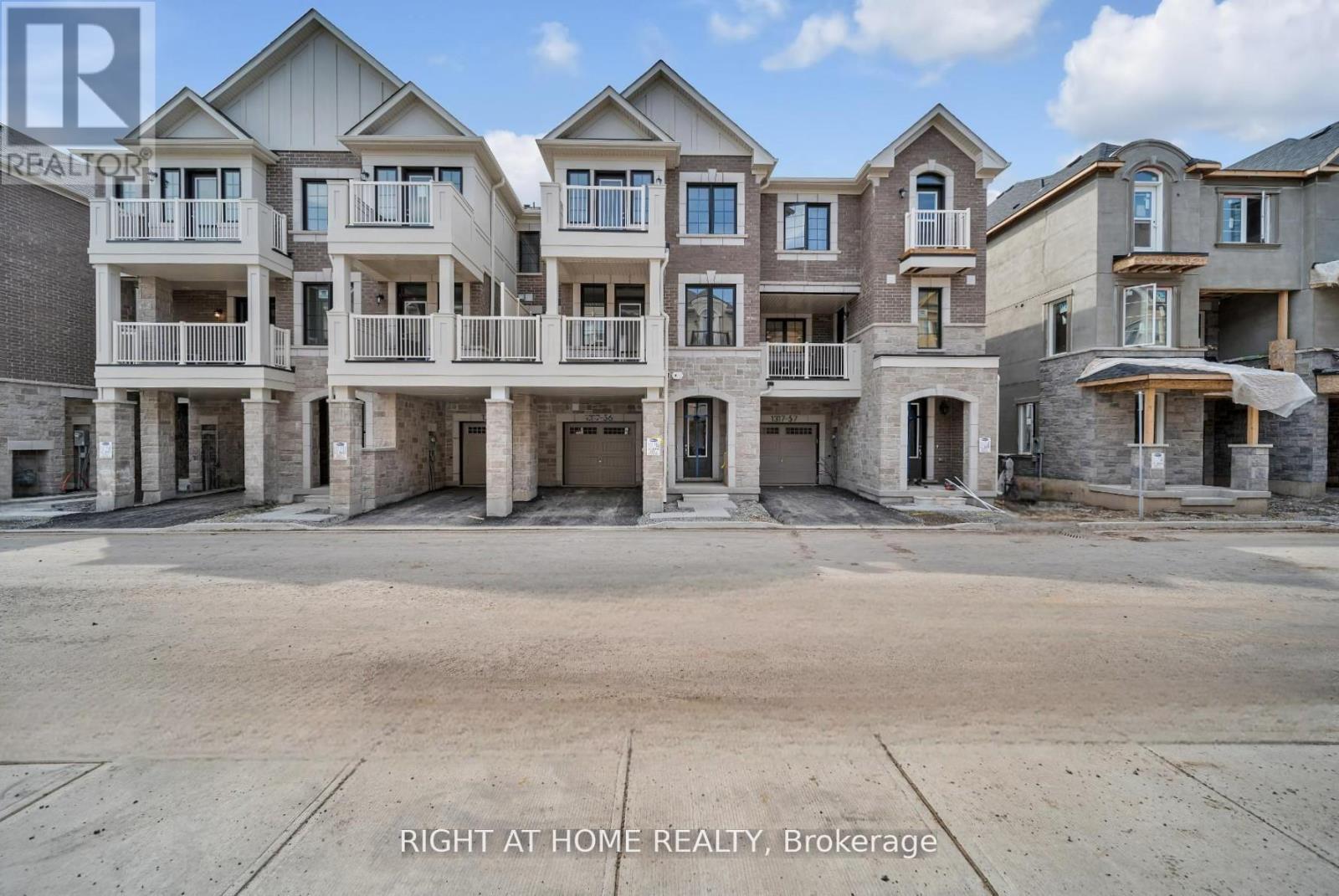 56 - 1317 Leriche Way, Milton, Ontario  L9E 0H5 - Photo 2 - W13153320
