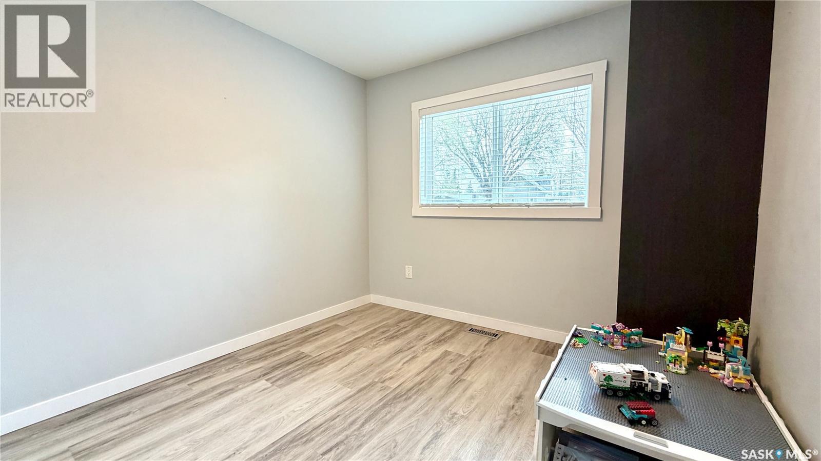 2414 Melrose Avenue, Saskatoon, Saskatchewan  S7J 0V5 - Photo 11 - SK036633
