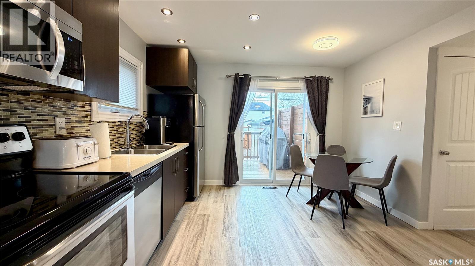 2414 Melrose Avenue, Saskatoon, Saskatchewan  S7J 0V5 - Photo 9 - SK036633