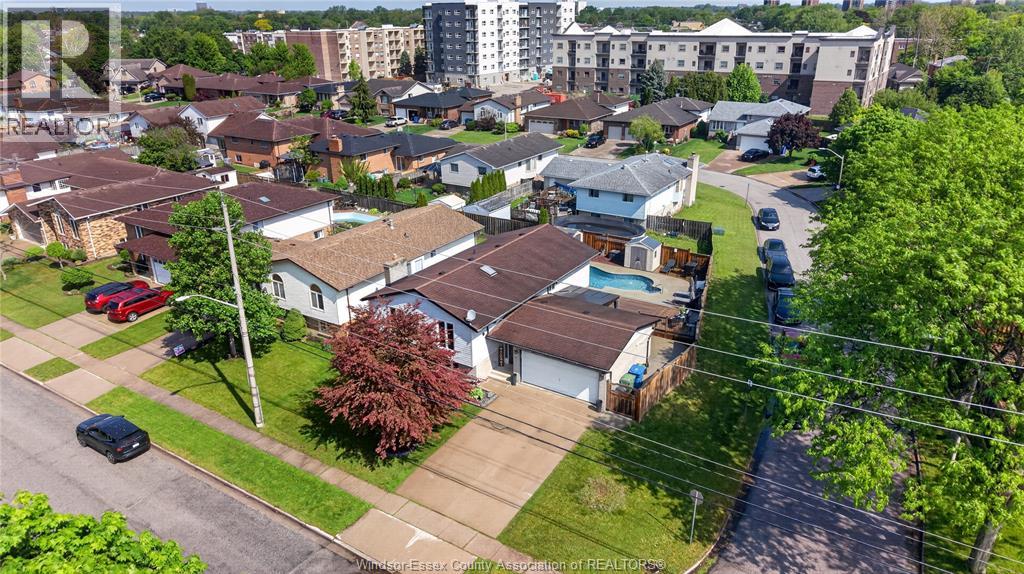 8492 Jerome, Windsor, Ontario N8S 4S1 - Photo 49 - 26011677