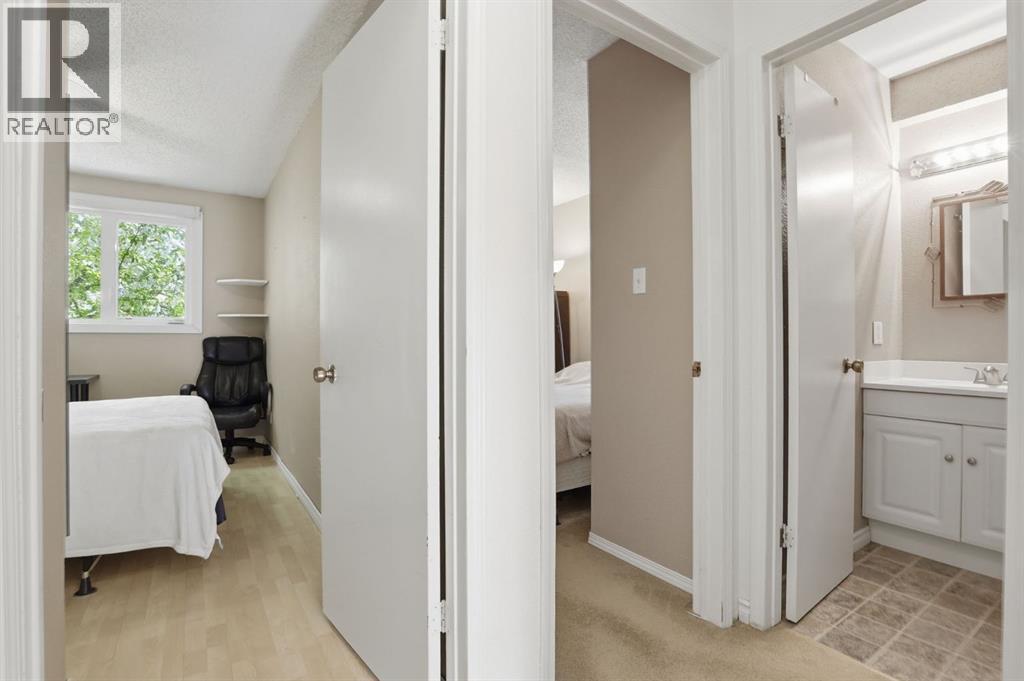 100, 4740 Dalton Drive NW, Calgary, Alberta  T3A 2H4 - Photo 13 - A2308041