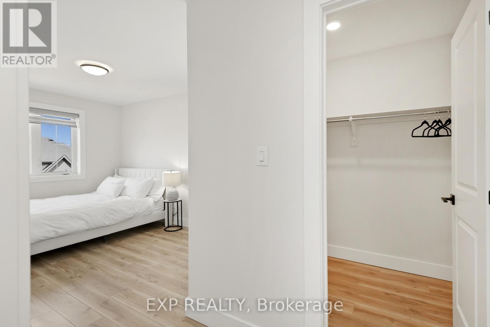 142 Sycamore Street, Blue Mountains, Ontario L9Y 4E2 - Photo 37 - X13153306
