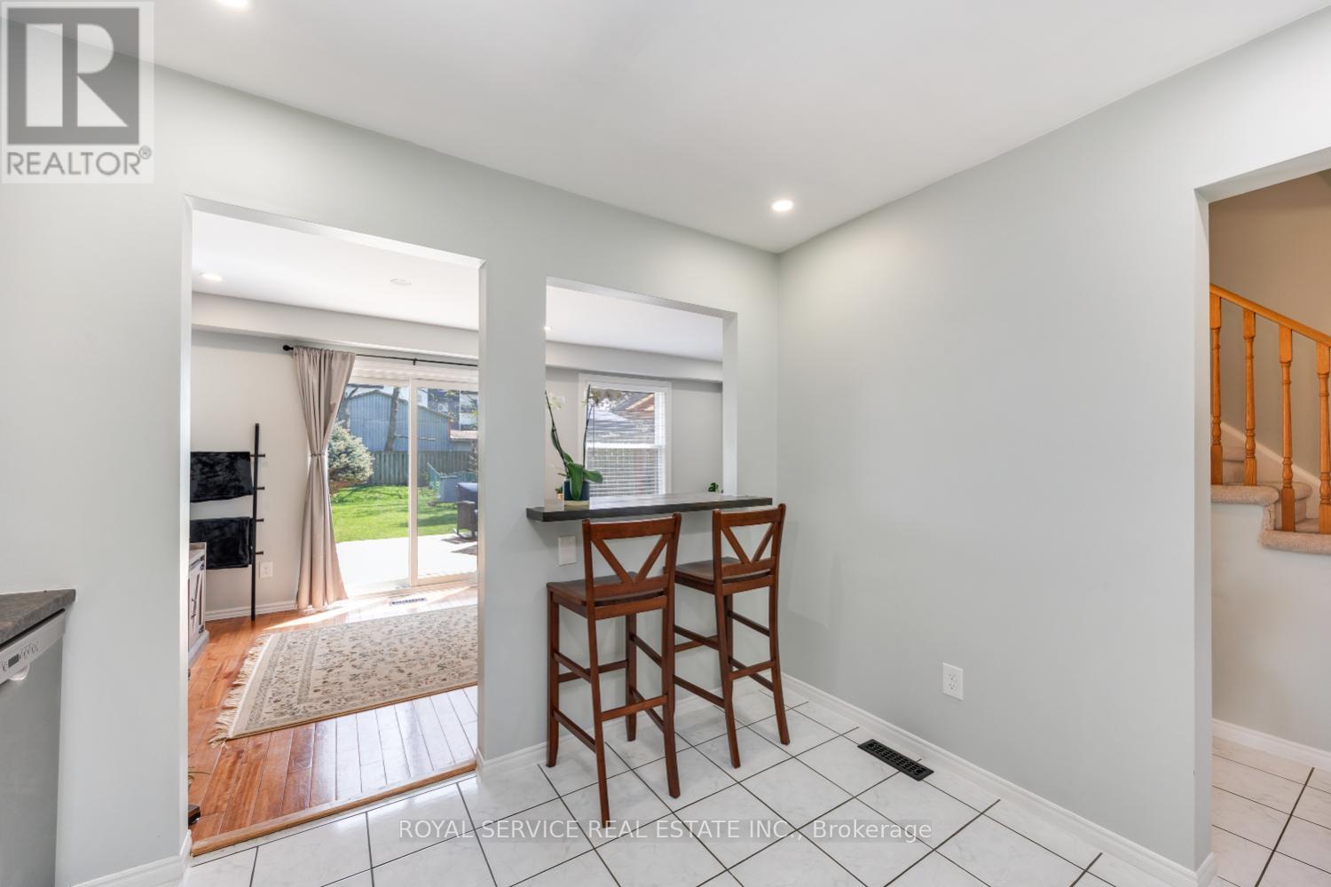 54 Galbraith Court, Clarington, Ontario  L1C 4P6 - Photo 8 - E13153444