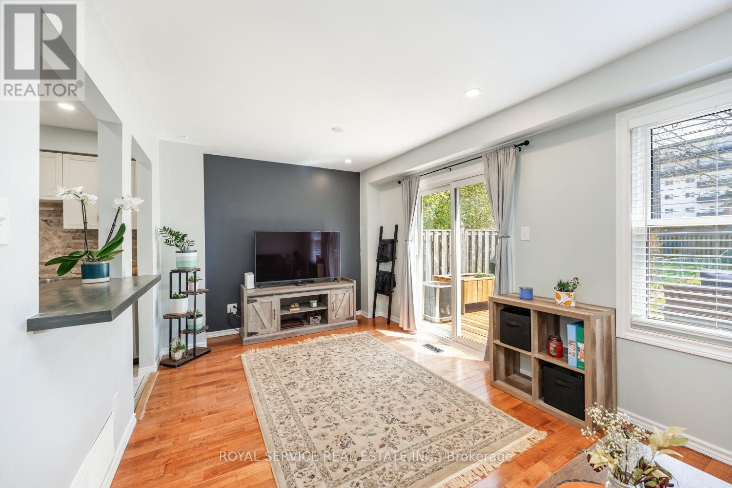 54 Galbraith Court, Clarington, Ontario  L1C 4P6 - Photo 9 - E13153444