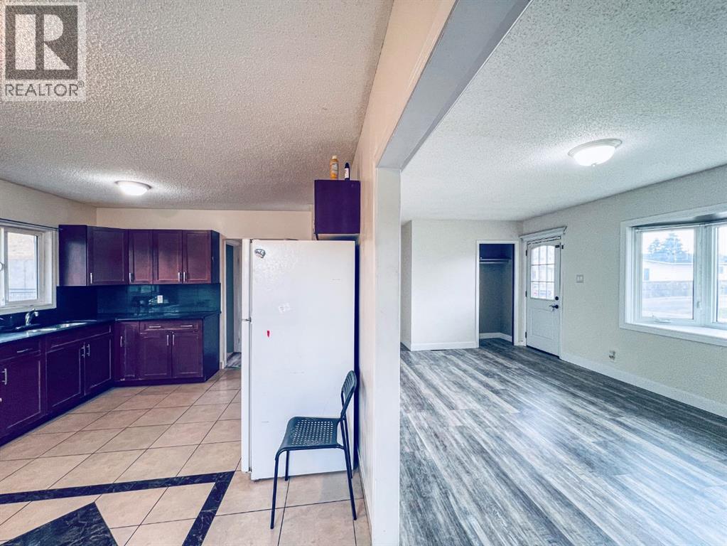 2626 44 Street SE, Calgary, Alberta  T2B 1J6 - Photo 13 - A2312767