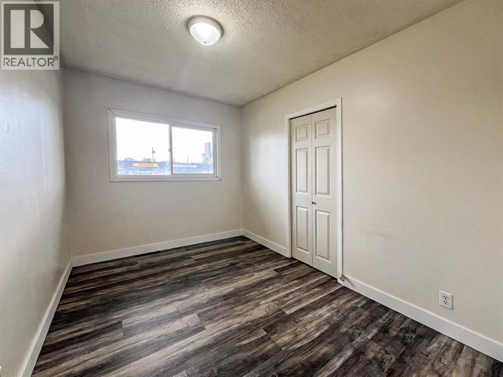 2626 44 Street SE, Calgary, Alberta  T2B 1J6 - Photo 17 - A2312767