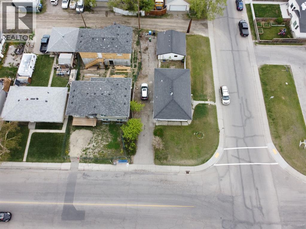 2626 44 Street SE, Calgary, Alberta  T2B 1J6 - Photo 8 - A2312767