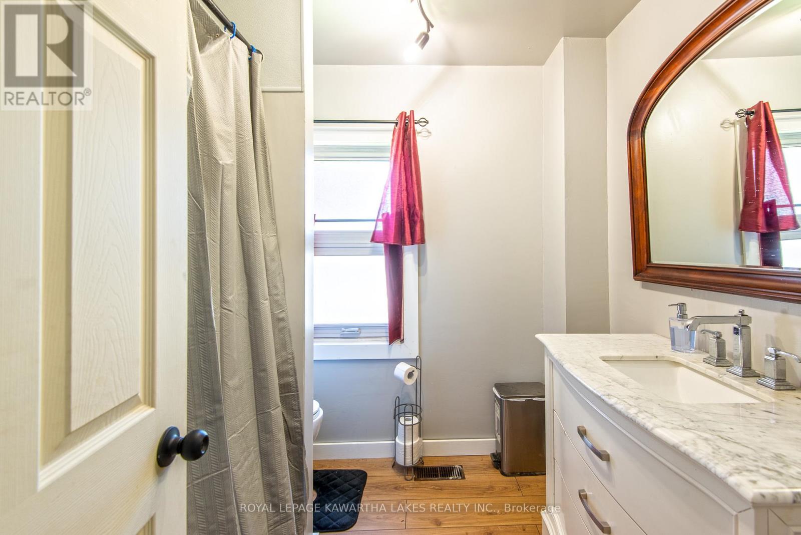 8 Wolfe Street, Kawartha Lakes, Ontario  K9V 2H9 - Photo 11 - X13153464