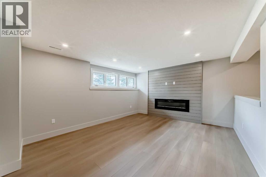 1115 Lake Wapta Road SE, Calgary, Alberta  T2J 2P3 - Photo 23 - A2312157