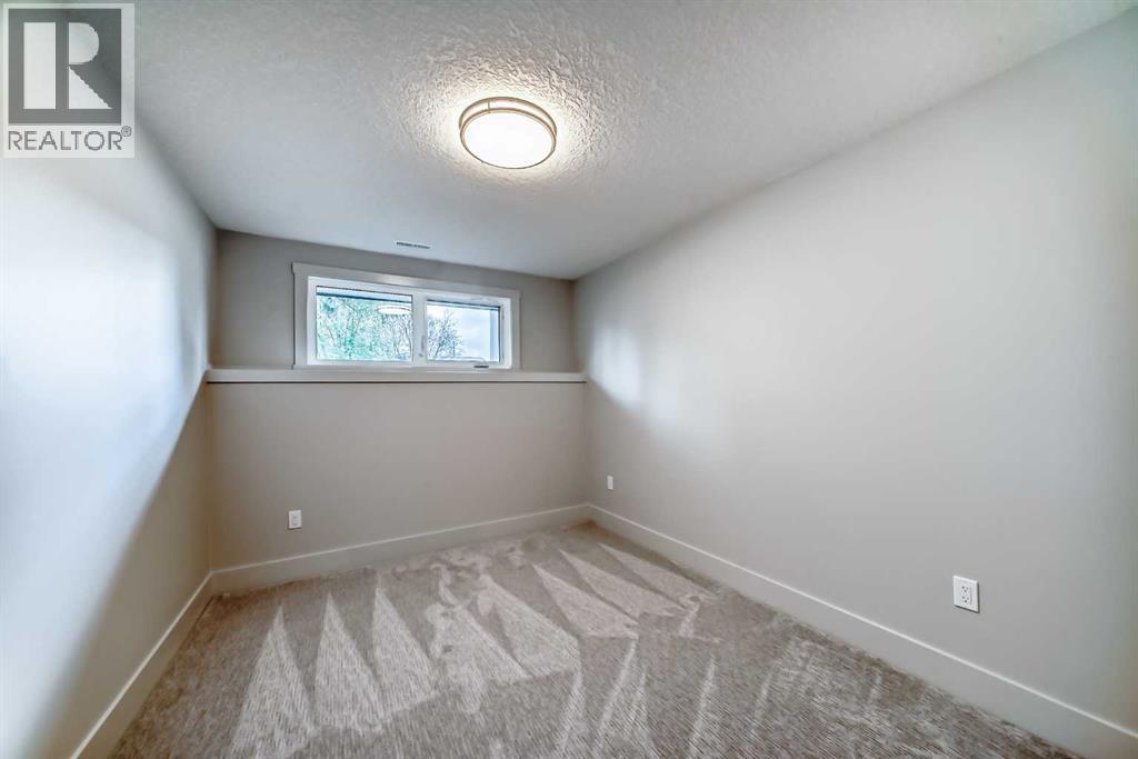 1115 Lake Wapta Road SE, Calgary, Alberta  T2J 2P3 - Photo 26 - A2312157